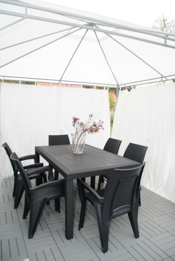 Apartman U Lesa Apartment Ratiskovice Exterior photo